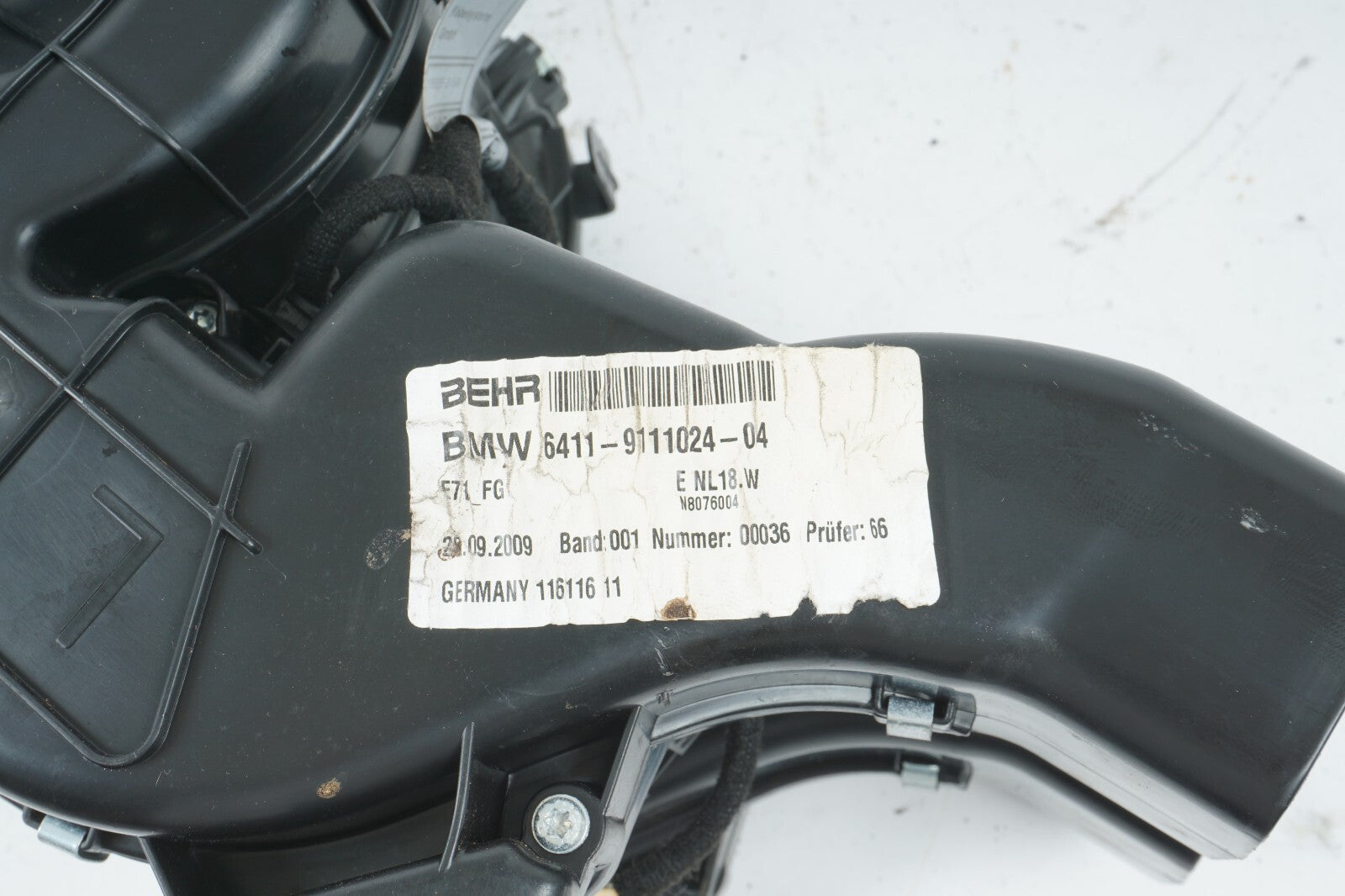 2008 - 2013 BMW X6 HVAC AC HEATER BLOWER MOTOR W/ HOUSING OEM