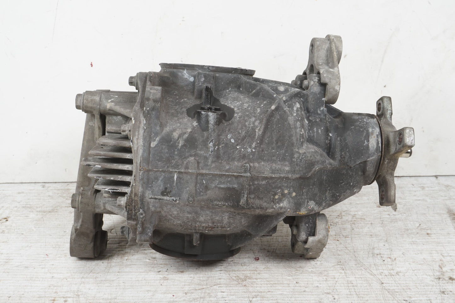 14-17 Mercedes S550e W222 3.0L Rear Differential Carrier OEM
