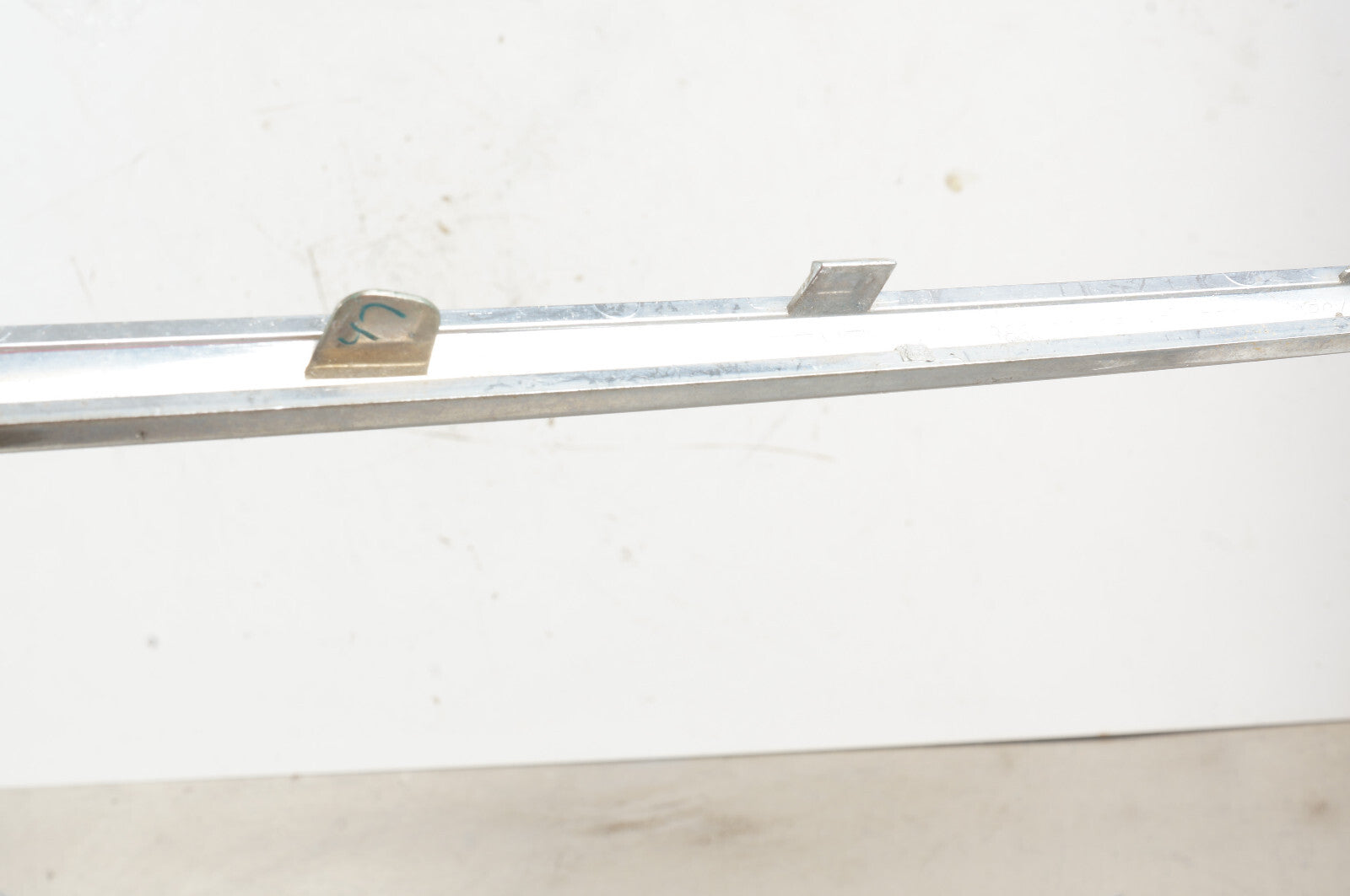 06-10 MERCEDES R350 R500 FRONT GRILL MOLDING STRIPS SET OF 5 OEM
