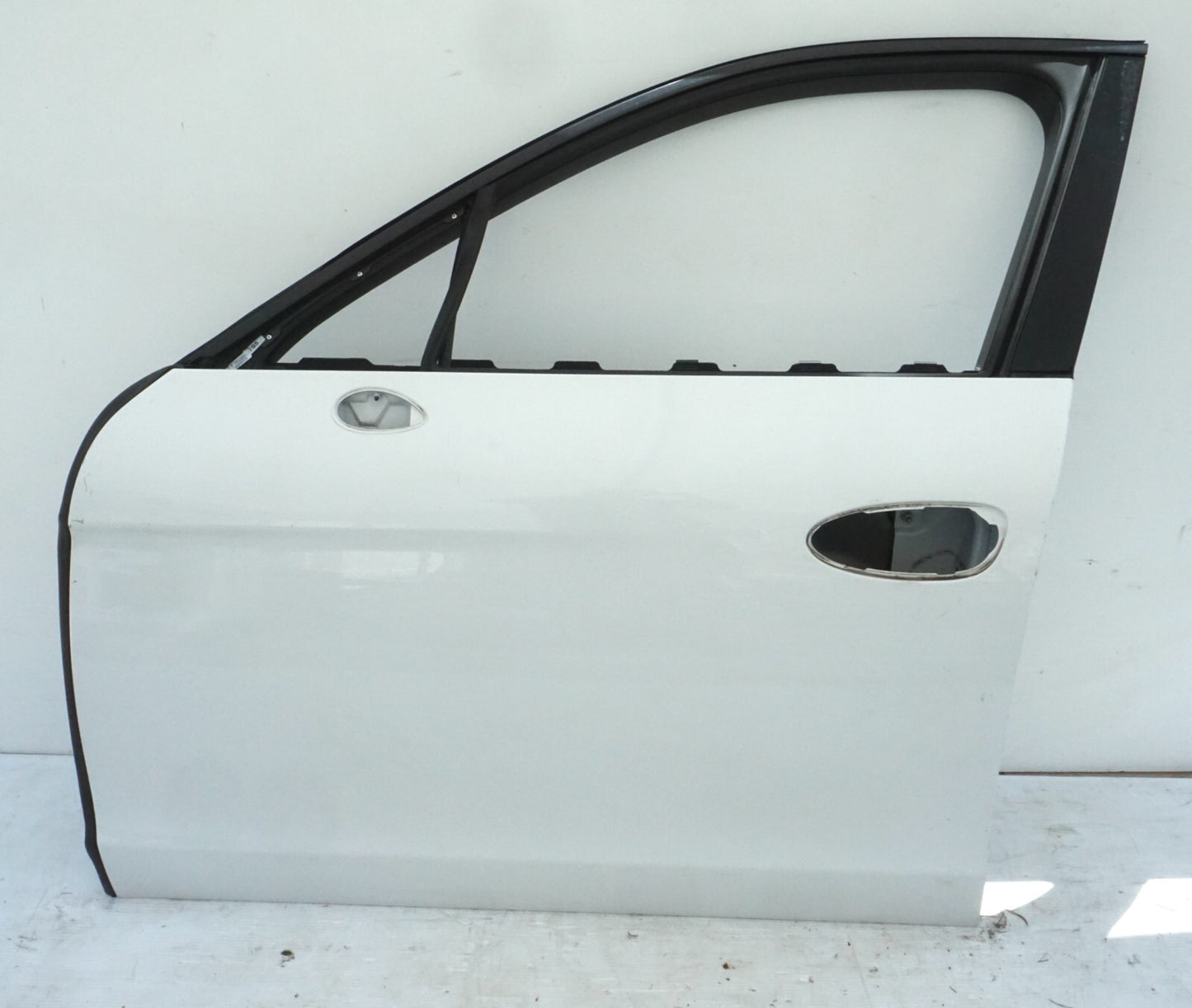 10 - 16 PORSCHE PANAMERA FRONT LEFT DRIVER SIDE DOOR SHELL OEM
