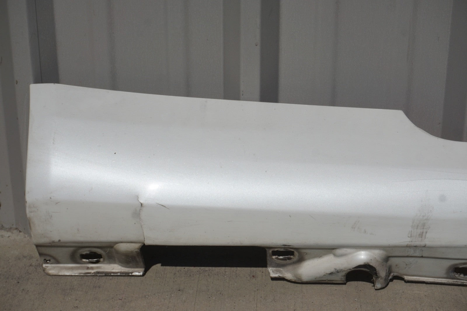 2011 - 2017 Mercedes E350 Convertible Base Right Side Rocker Panel Side Skirt