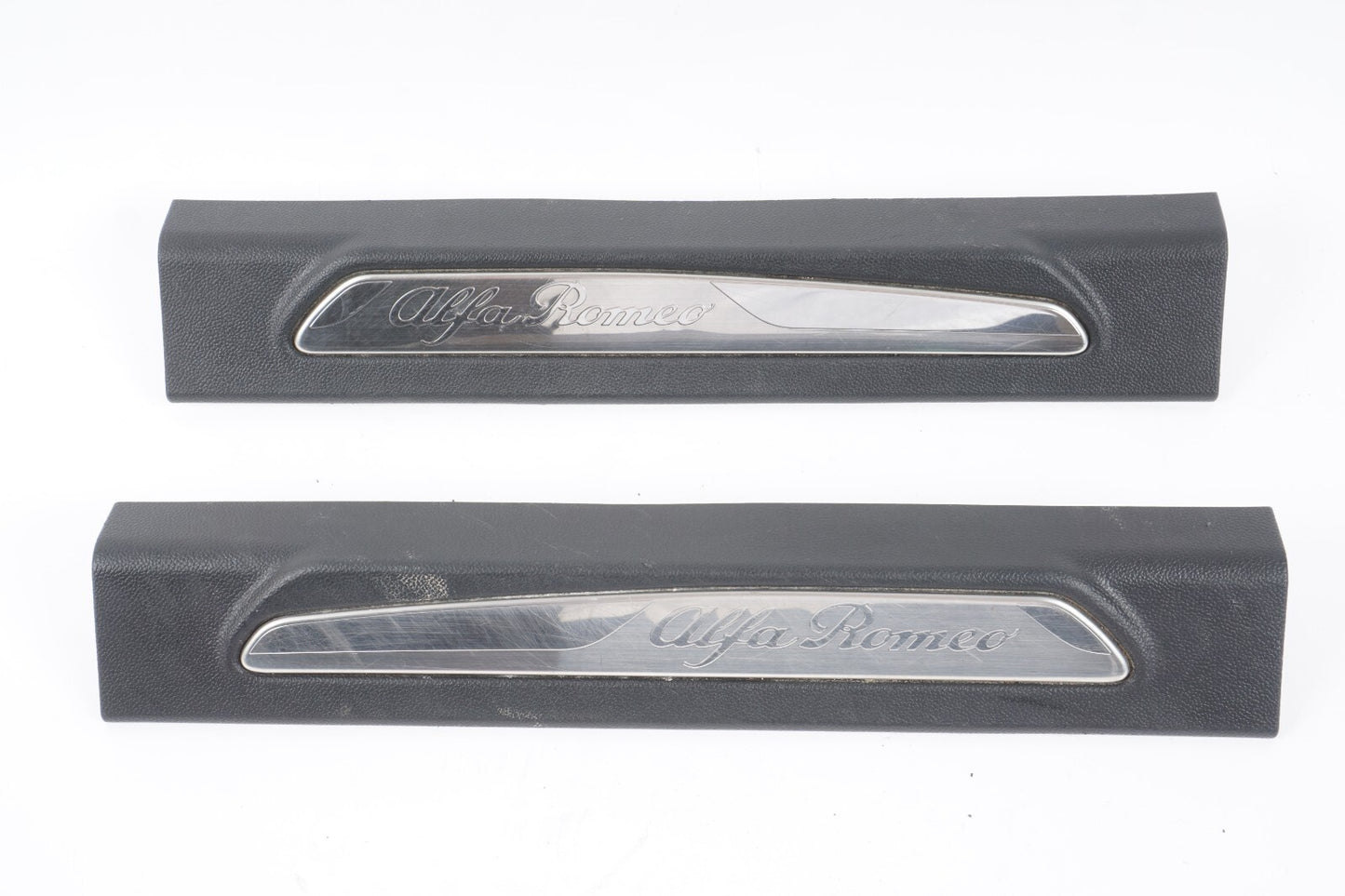 17 - 22 Alfa Romeo Giulia FRONT DOOR SILL SCUFF PLATE COVER LEFT & RIGHT OEM