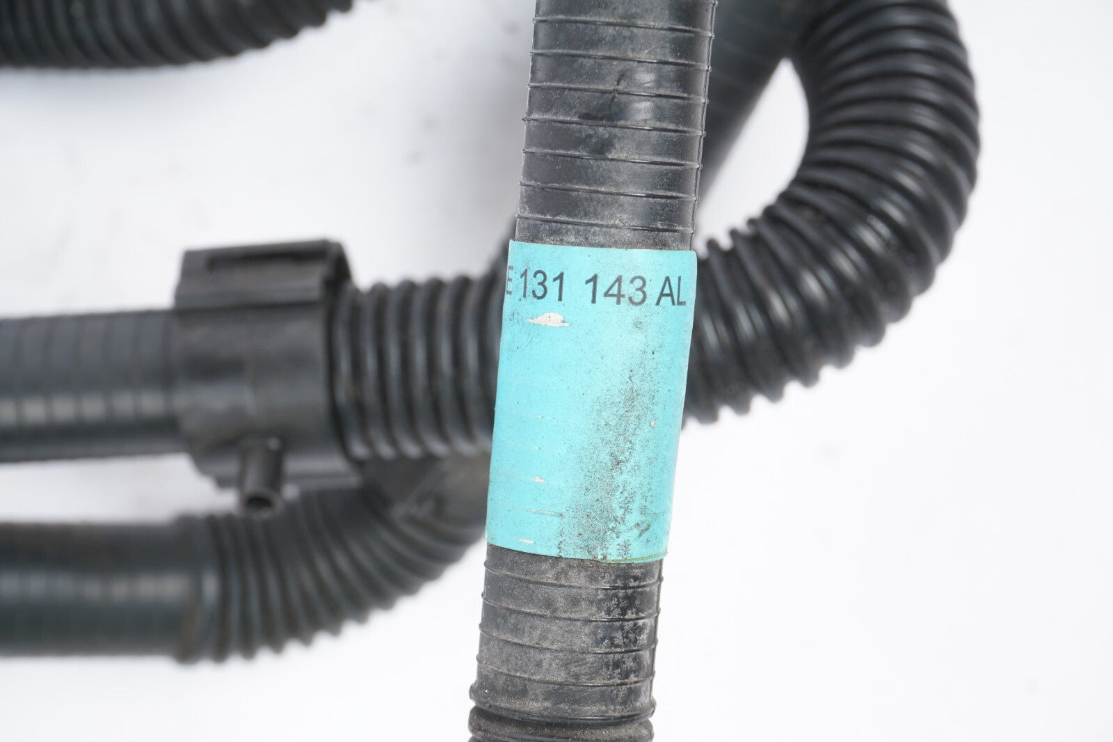 2013 - 2017 Audi A8L A8 3.0L EGR VALVE W/ HOSE LINE SET  OEM