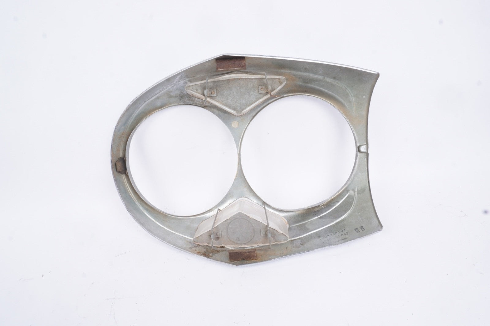 Mercedes W111 W108 W109 W112 US Headlight Trim 220SE 250SE 280SE 0301350007