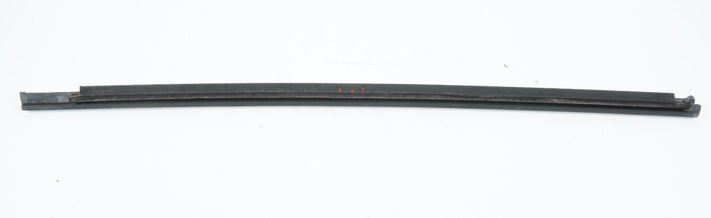 14 - 17 MASERATI QUATTROPORTE REAR LEFT DRIVER SIDE DOOR WINDOW BELT MOLDING OEM