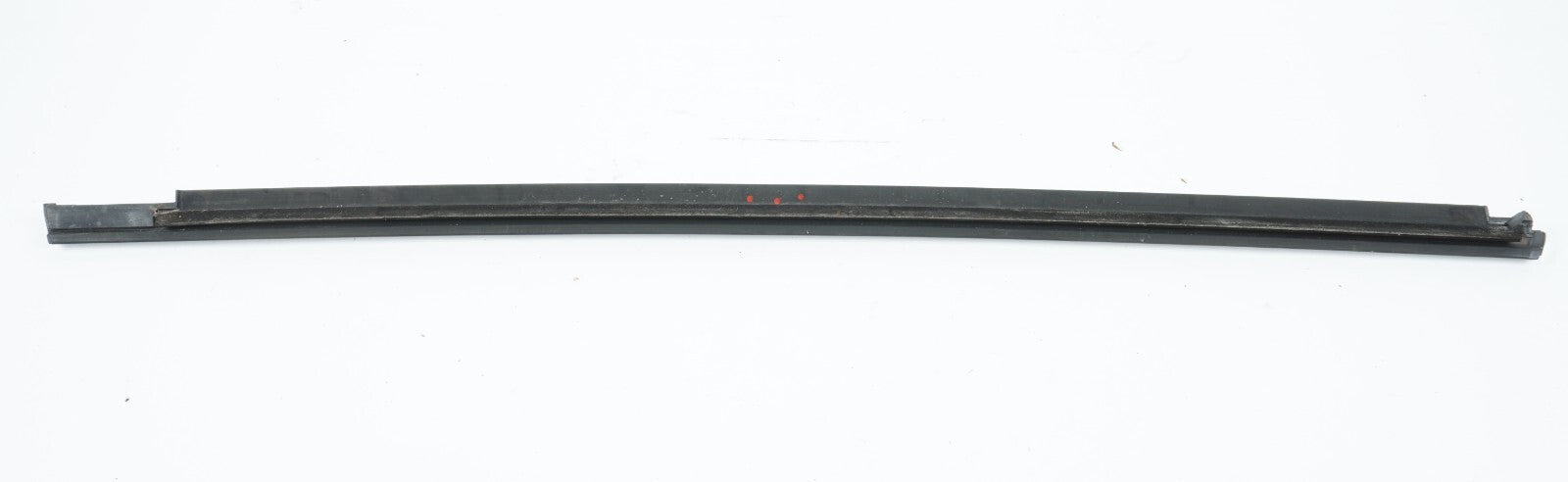 14 - 17 MASERATI QUATTROPORTE REAR LEFT DRIVER SIDE DOOR WINDOW BELT MOLDING OEM