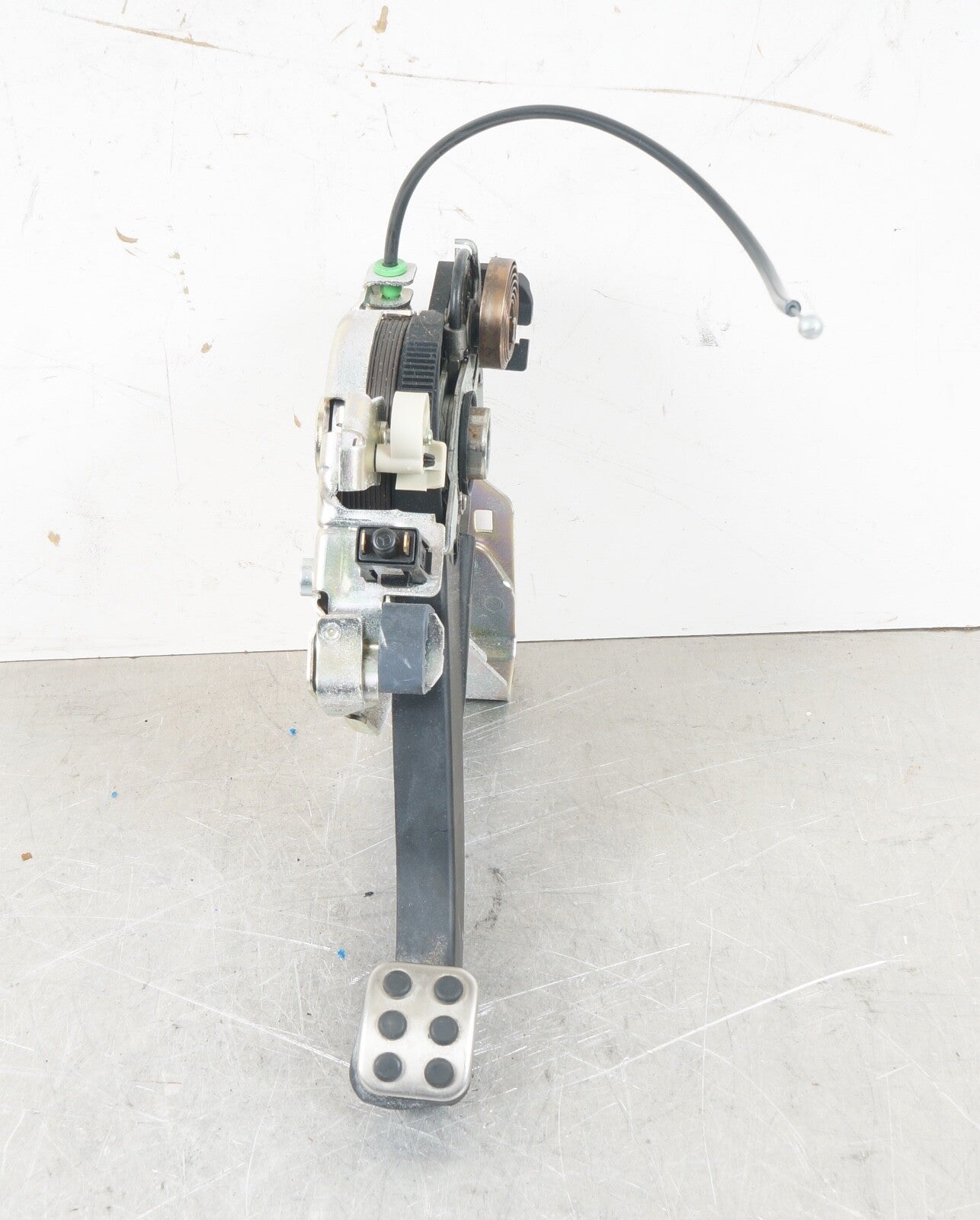 2008 - 2011 Mercedes Benz C350 C300 Emergency Brake Foot Pedal