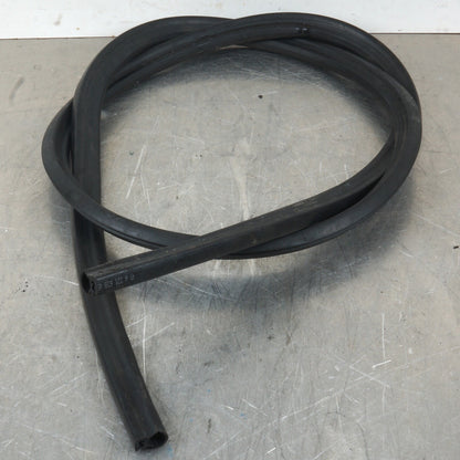 2007 - 2013 MERCEDES-BENZ S550 CL550 W221 FRONT GASKET BONNET HOOD SEAL OEM