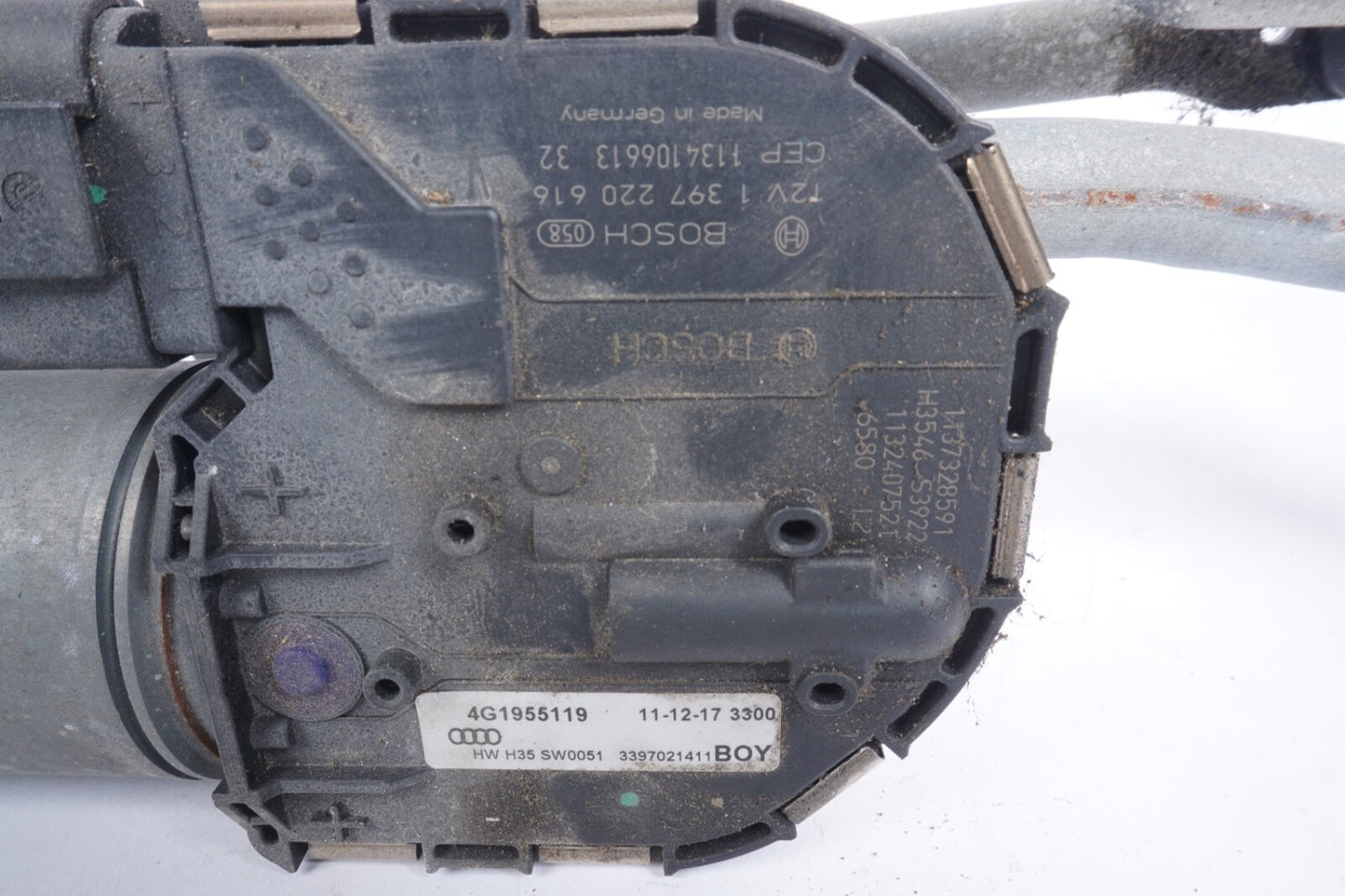 12-18 AUDI C7 A6 A7 WINDSHIELD WIPER TRANSMISSION LINKAGE MOTOR 4G1955023A OEM