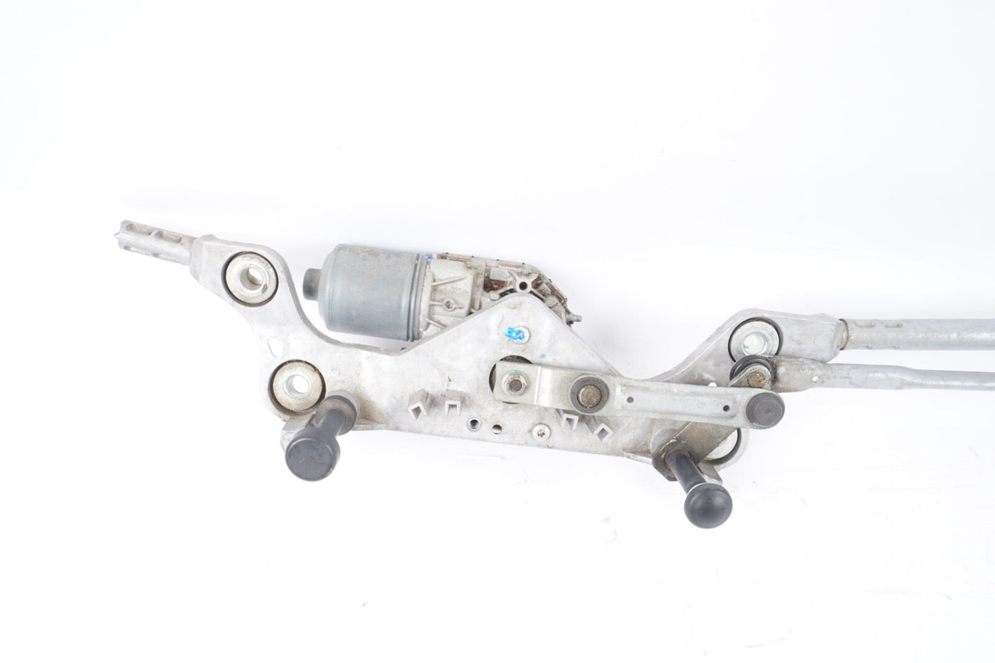 11-18 PORSCHE Cayenne Front Wiper Transmission Linkage W/ Motor OEM