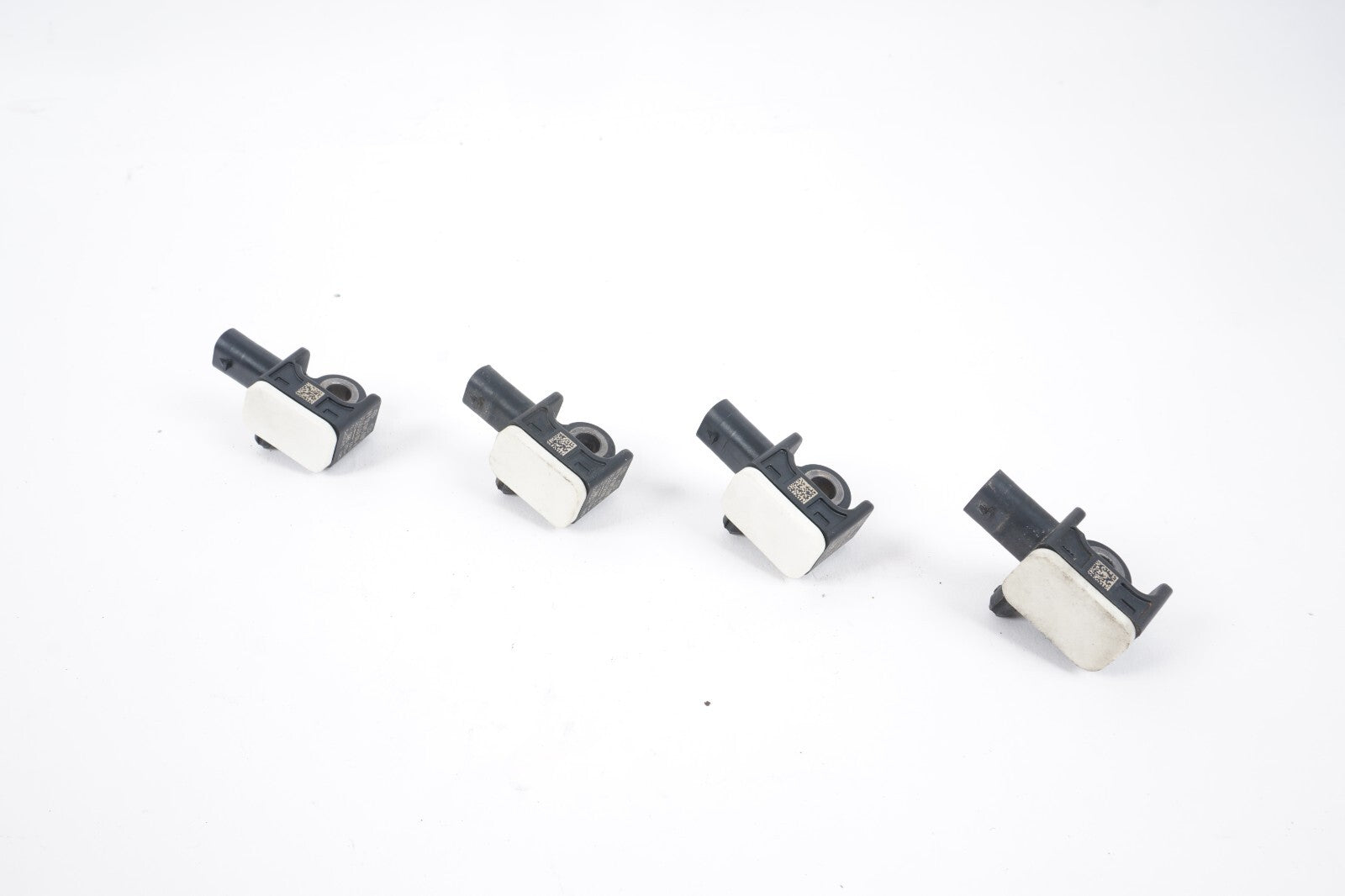 2014-2019 MASERATI GHIBLI SENSORS SET OF 4 56054085AA OEM