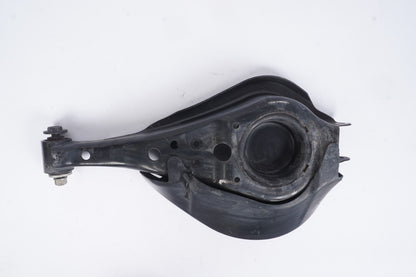 2015 - 2019 Toyota Highlander Rear Lower Control Arm Right Passenger Side OEM