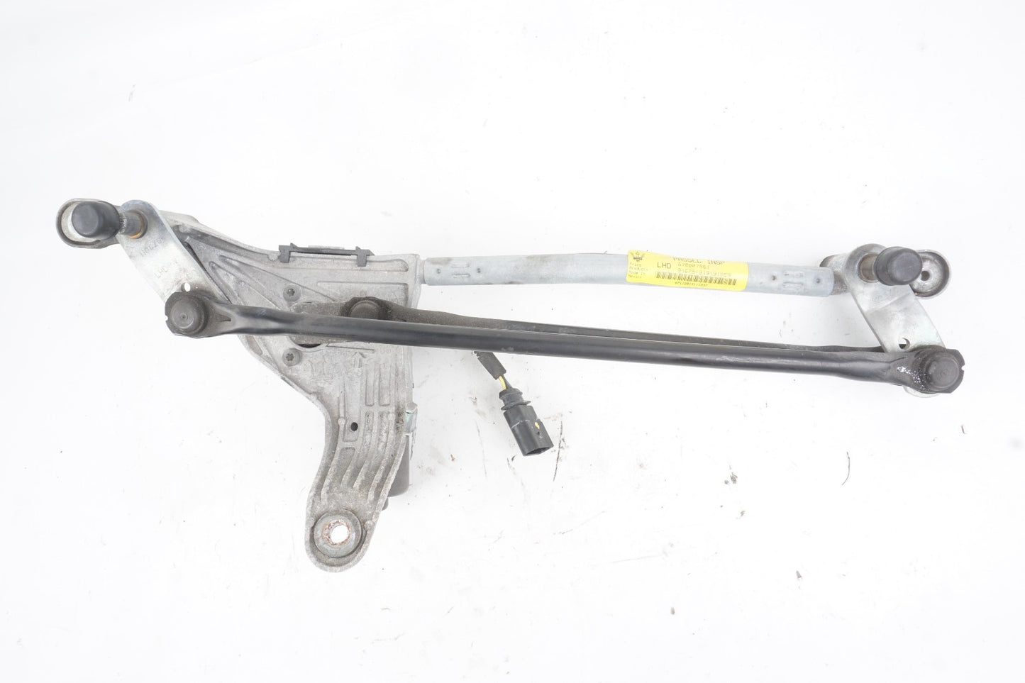 2014 - 2019 Maserati Ghibli Windshield Wiper Transmission Linkage W/ Motor  OEM
