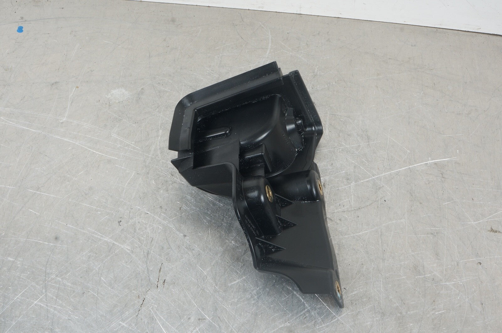 2020 MERCEDES-BENZ SL R231 Front Right Partition Bracket A2316902400 9918015392