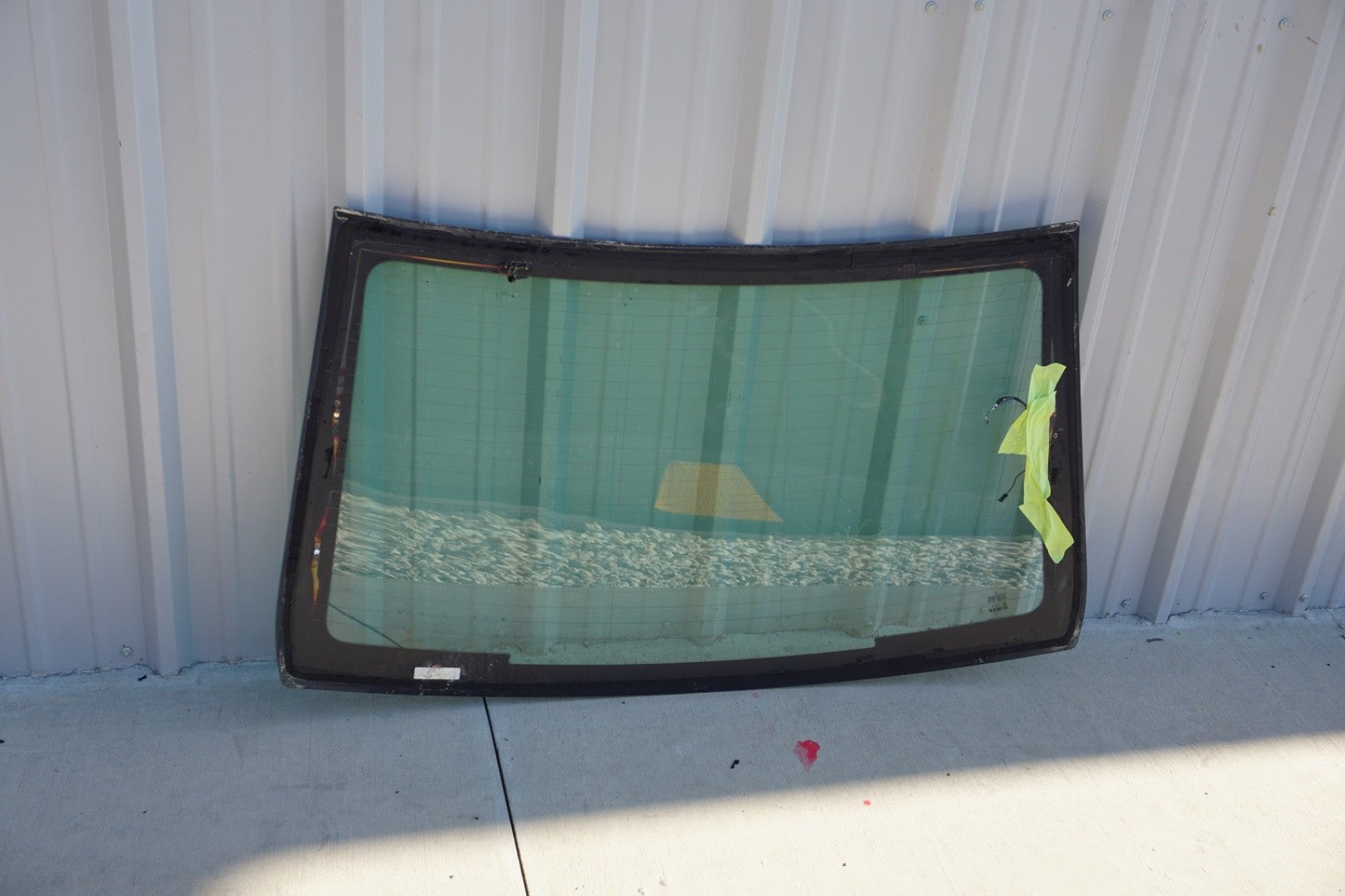 11 - 17 MERCEDES W212 E250 E350 E400 E550 E63 REAR BACK WINDSHIELD WINDOW GLASS