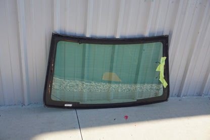11 - 17 MERCEDES W212 E250 E350 E400 E550 E63 REAR BACK WINDSHIELD WINDOW GLASS