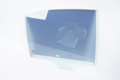 08-14 Mercedes W204 C300 C250 C350 REAR RIGHT PASS SIDE DOOR WINDOW GLASS OEM