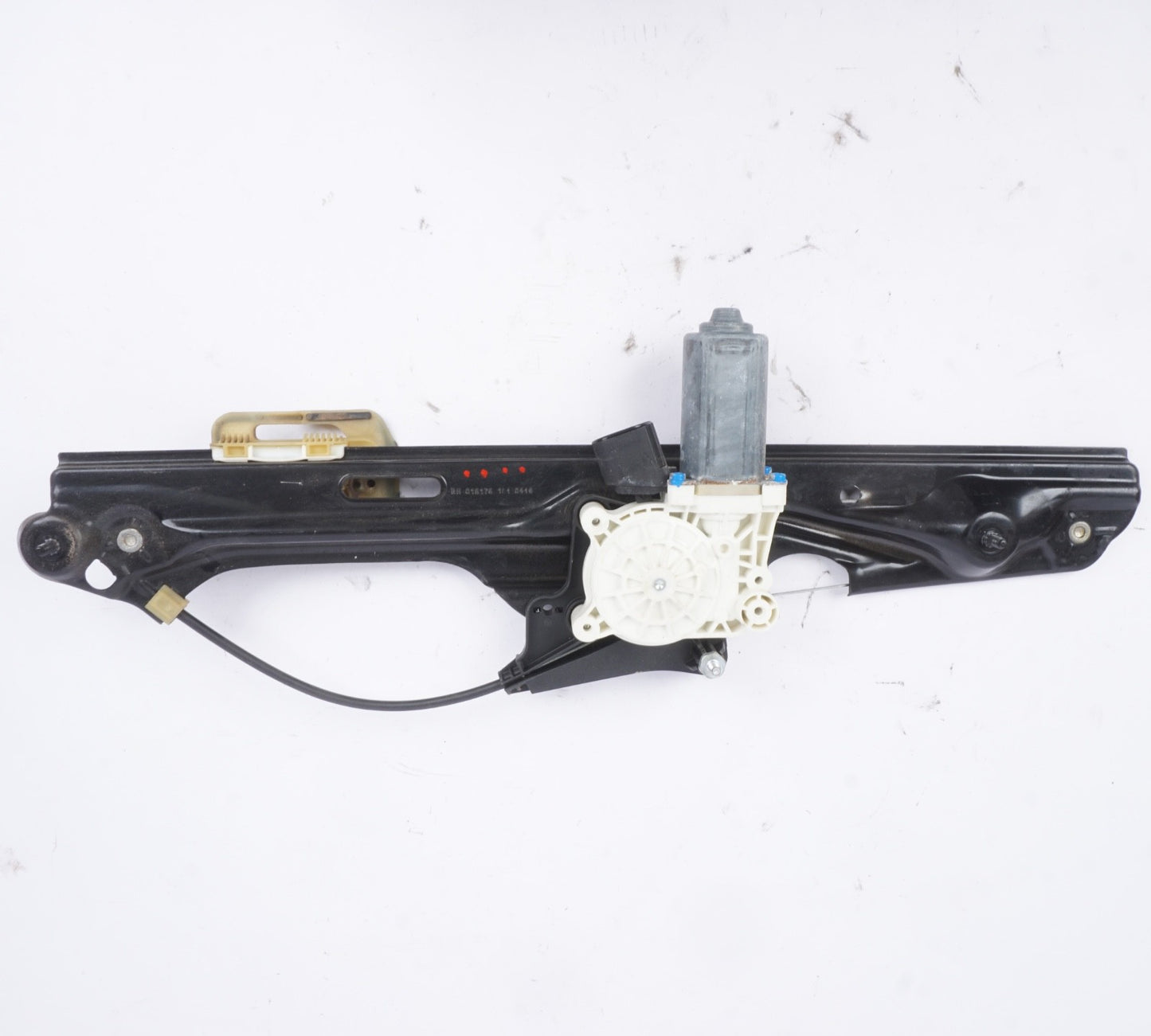 2011 - 2017 BMW F25 X3 REAR RIGHT DOOR WINDOW REGULATOR W MOTOR