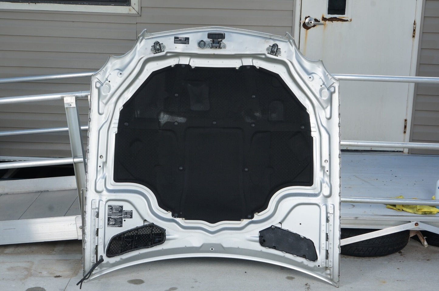 03-08 Mercedes R230 SL500 SL600 Front Hood Bonnet Cover Panel Assembly OEM