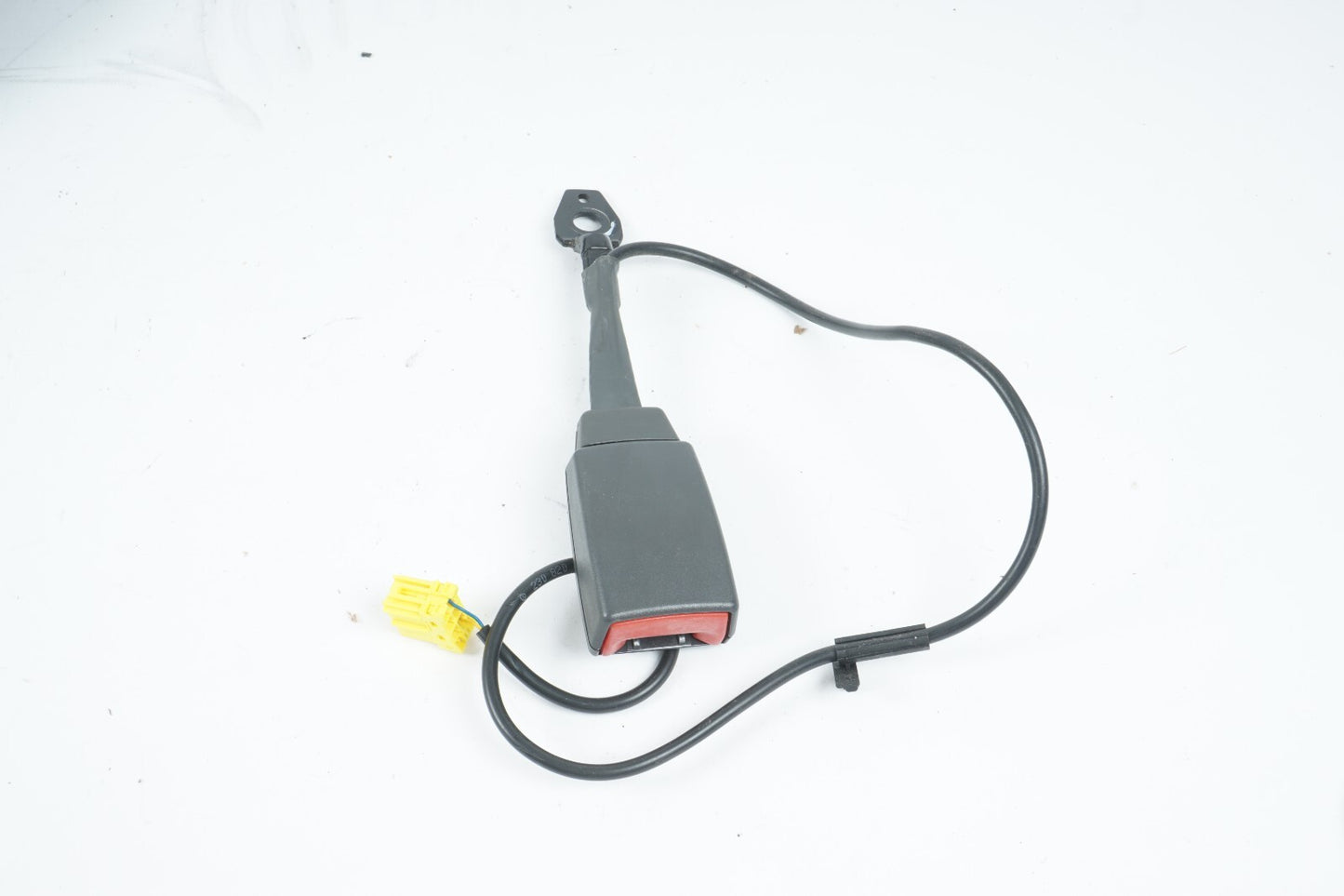 03 - 08 Mercedes R230 SL500 Front Right Passenger Seat Belt Buckle Latch OEM