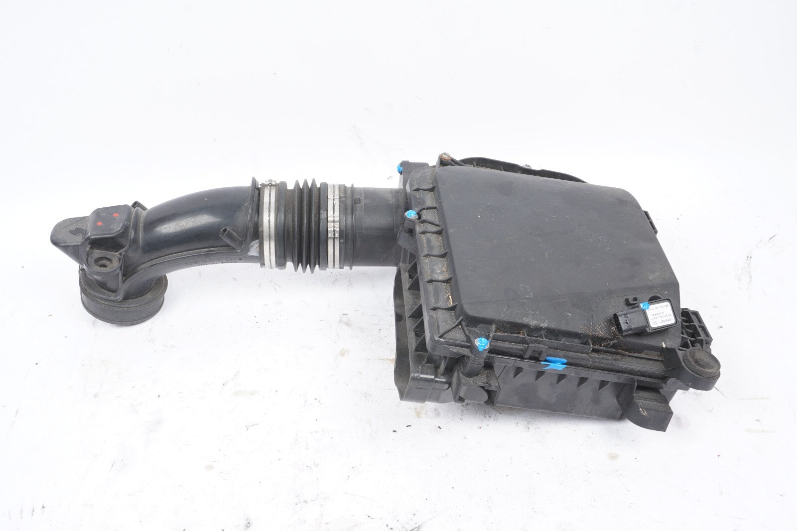 14-17 Mercedes S550 W222 3.0L Right Passenger Air Cleaner Filter Box  OEM