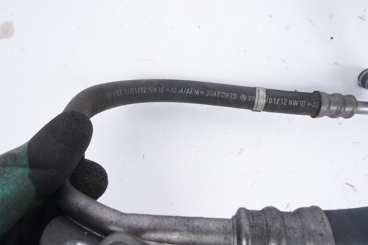 10 - 14 Mercedes W207 E350 Power Steering Hose Pipe Line OEM