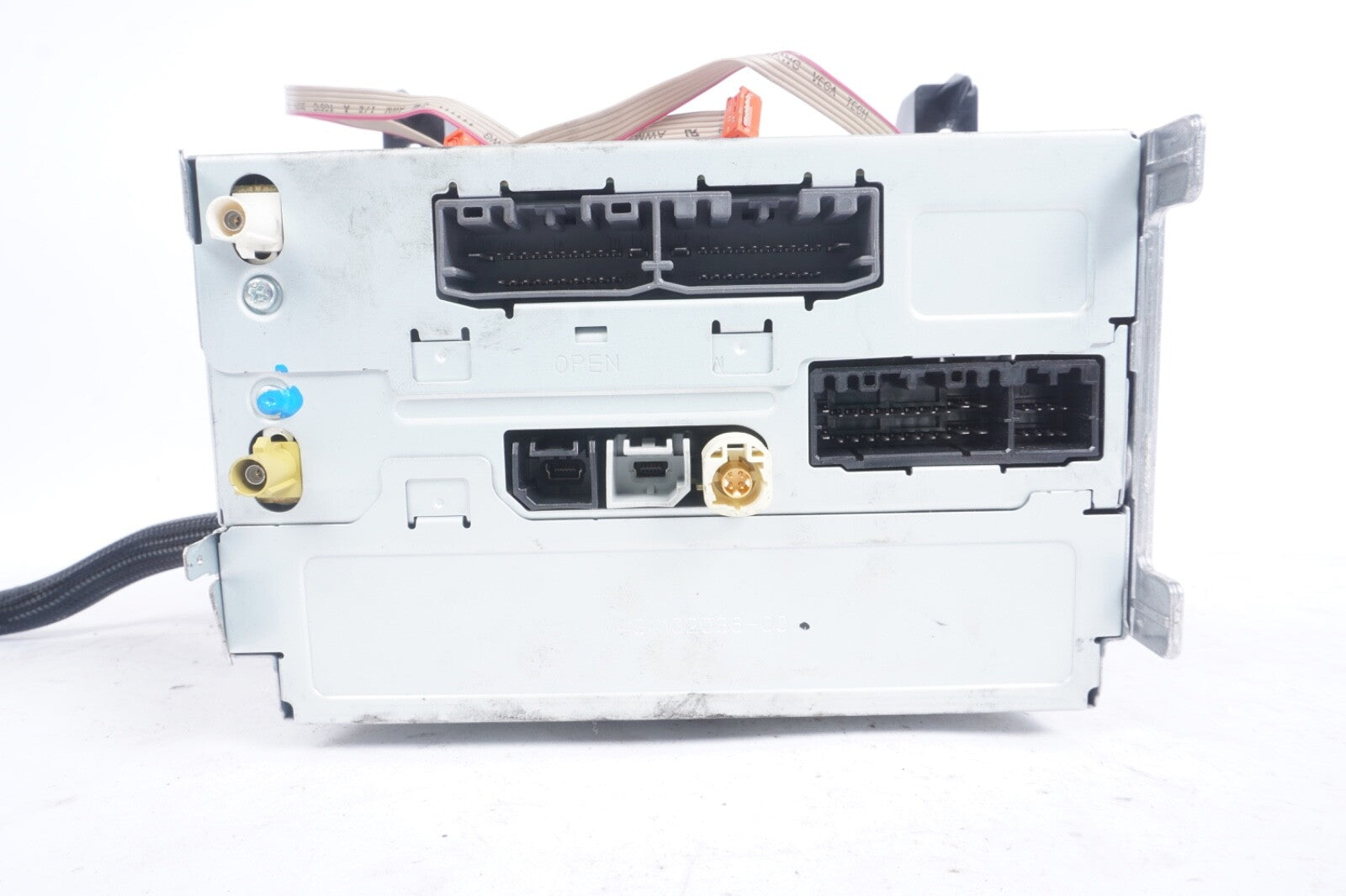 2014-2019 MASERATI GHIBLI CD CHANGER PLAYER RADIO CLIMATE CONTROL 670030228 OEM