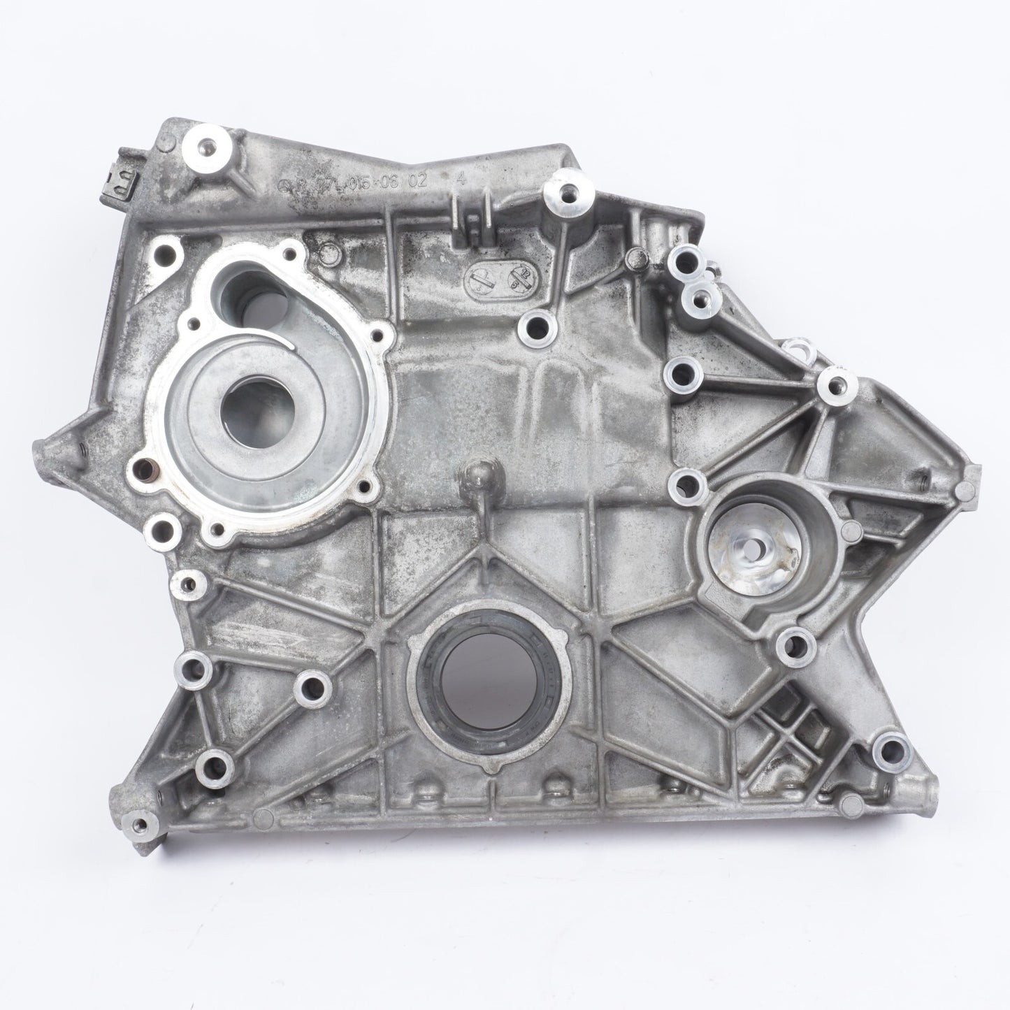 12-14 Mercedes W204 C250 Engine Motor Timing Cover 2710150602  OEM