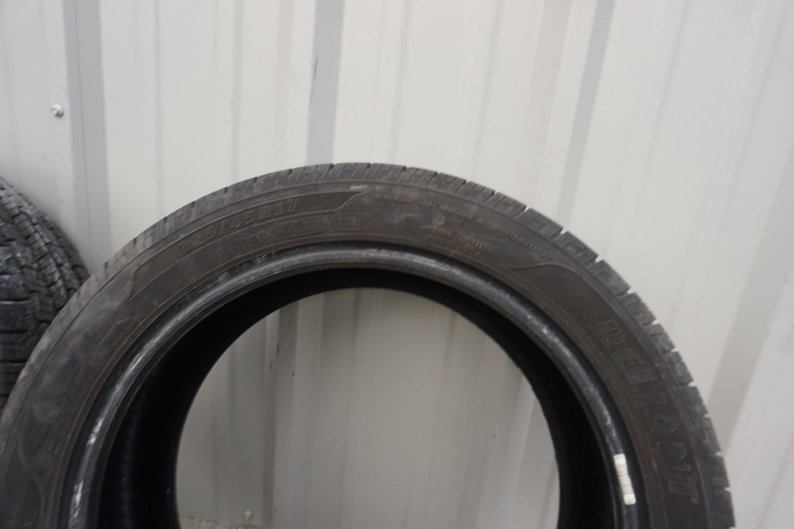 Set of 2 Used 225/45R17 Goodyear Reliant All-season - 91V - 8/32