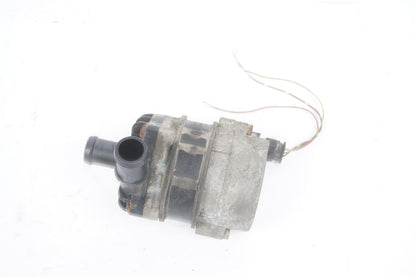 2013 - 2017 Audi A8L A8 3.0L Auxiliary Radiator Water Pump 8K0965567 OEM