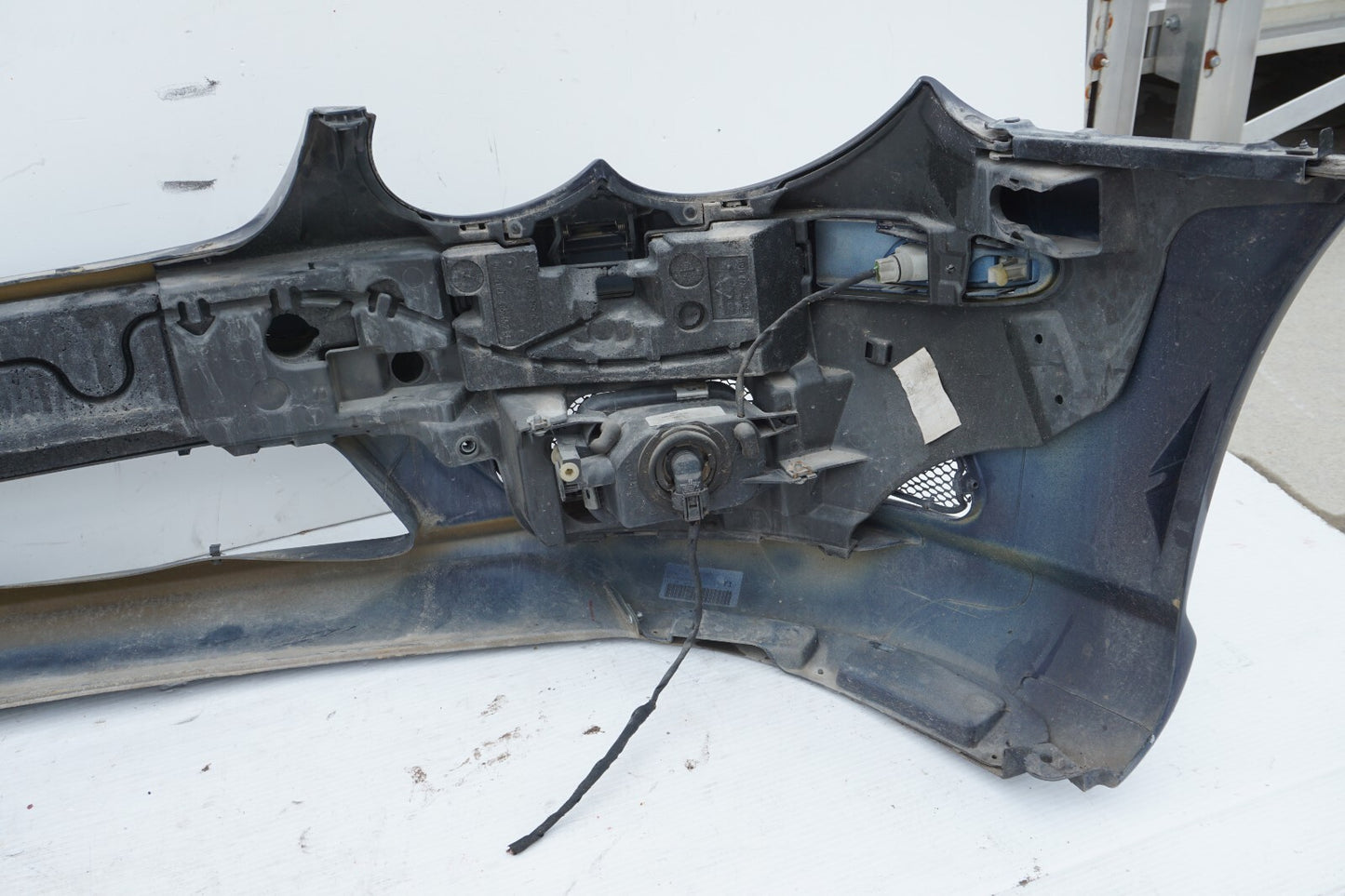 03-06 Mercedes R230 SL500 Front Bumper Cover OEM