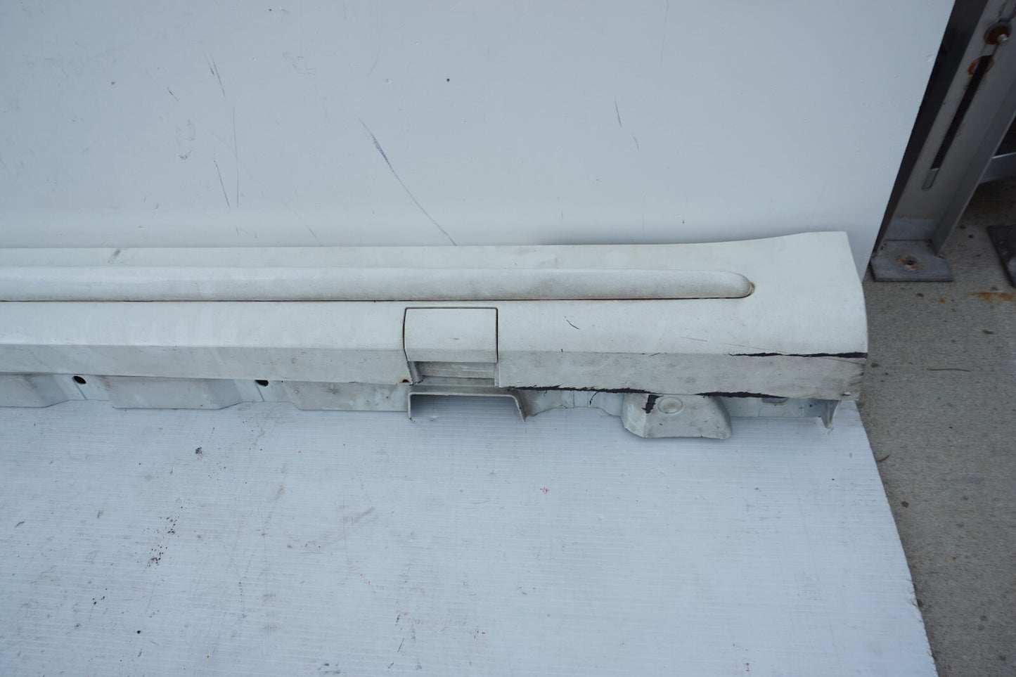 14 - 17 Mercedes S550 W222 Right Passenger Side Rocker Panel Skirt Molding OEM