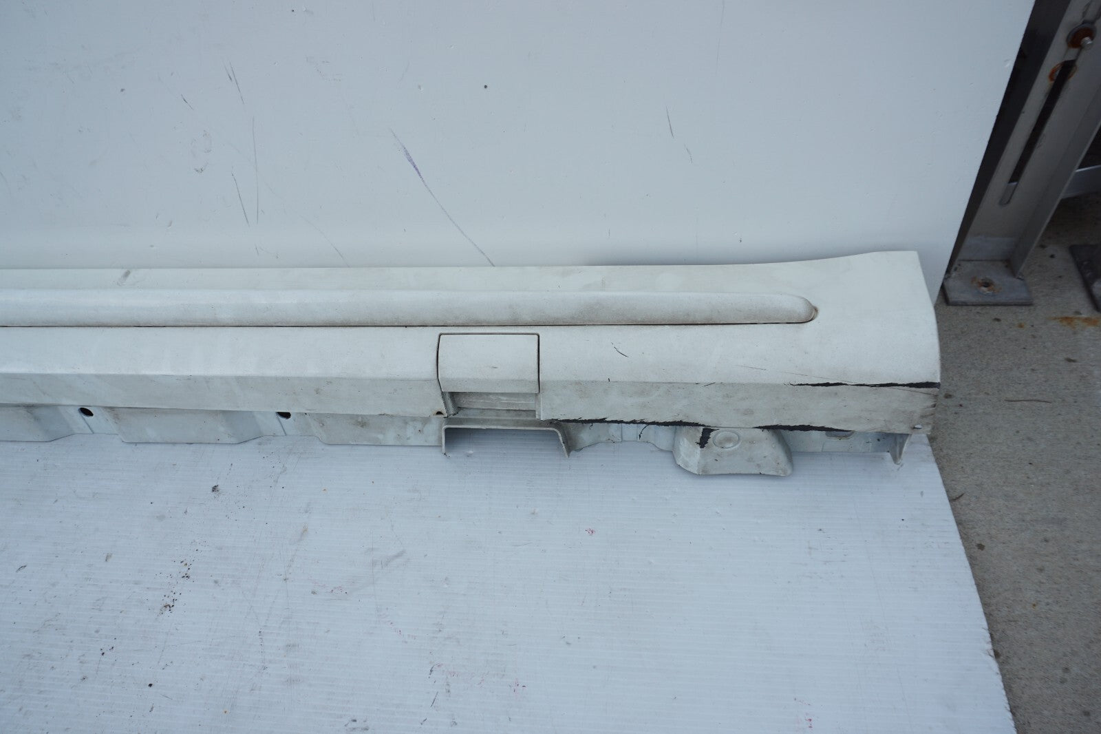 14 - 17 Mercedes S550 W222 Right Passenger Side Rocker Panel Skirt Molding OEM