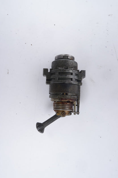 2006 2007  BMW 650i Ignition Set Key Lock Module OEM