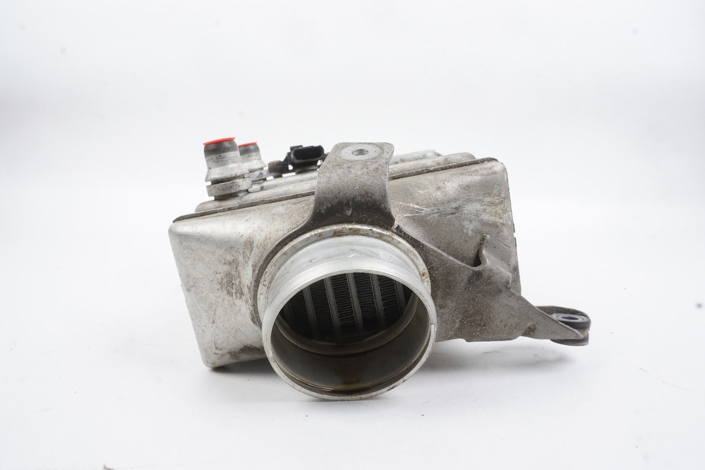 2009 - 2017 BMW F01 550i 650i 750i Engine Motor Intercooler Charge Unit 7575405