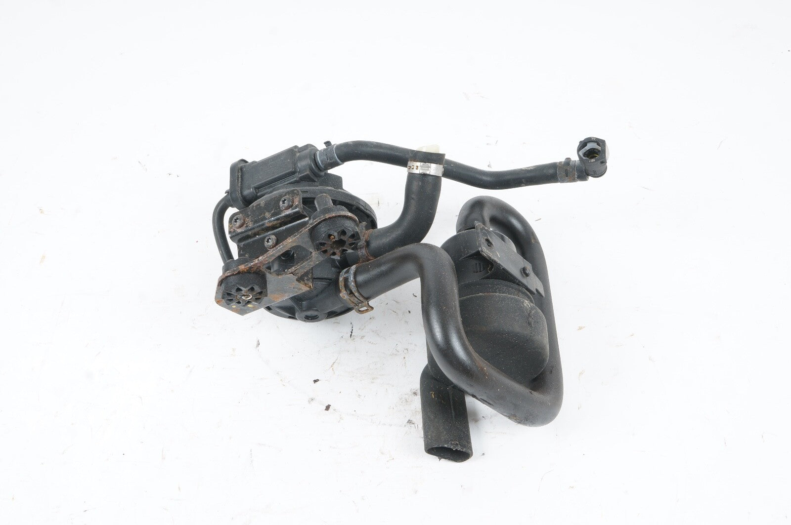 2010 - 2020 Bentley Mulsanne EVAP VALVE