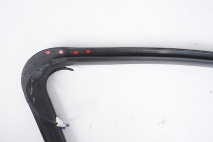 2013 - 2016 Mercedes GL450 X166 Rear Right Quarter Glass Weatherstrip Seal OEM