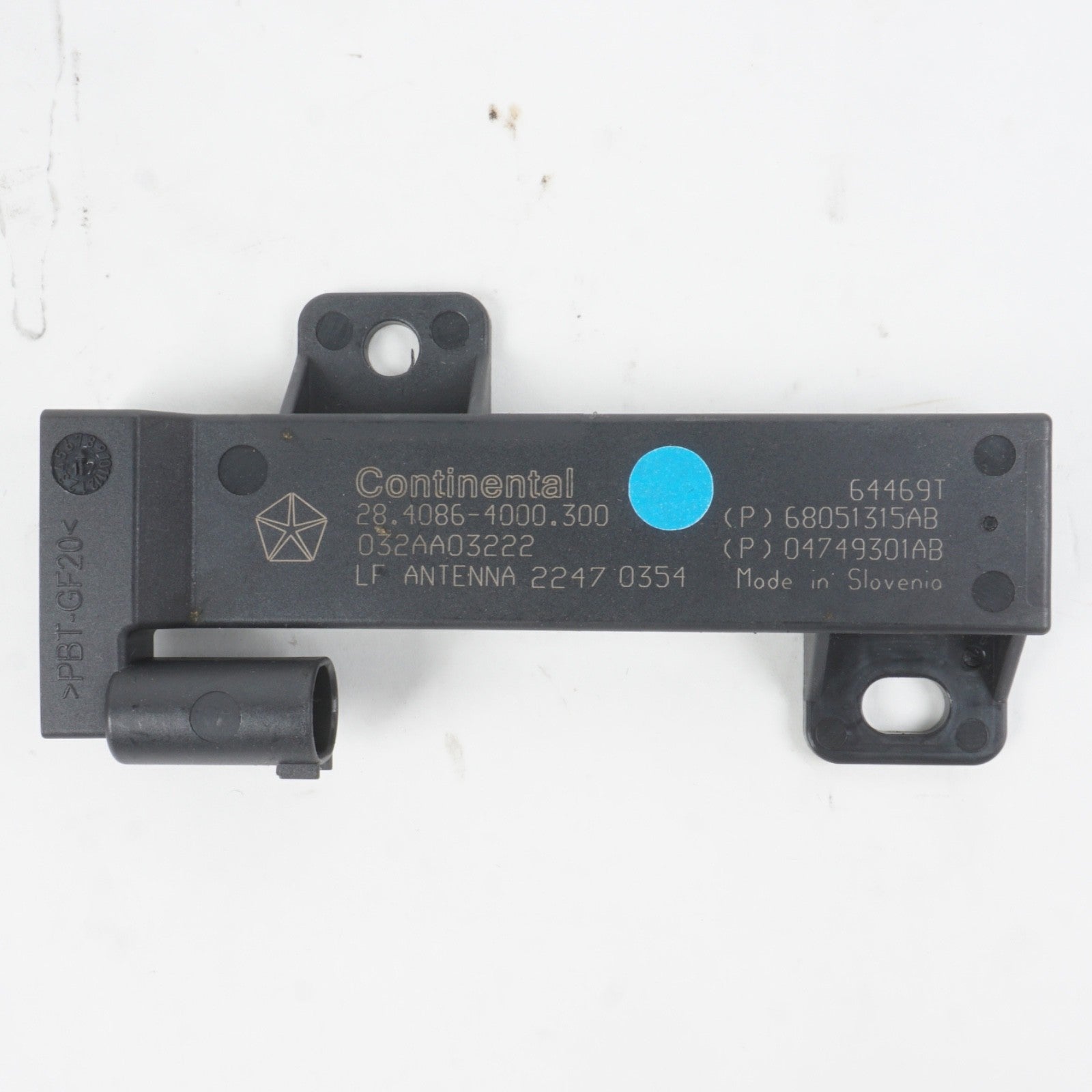 2017-19 ALFA ROMEO STELVIO KEYLESS ENTRY SMART KEY ANTENNA MODULE 68051315AB OEM