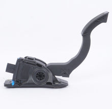 2015 - 2018 FORD FOCUS Front Foot Accelerator Throttle Gas Pedal Assembly