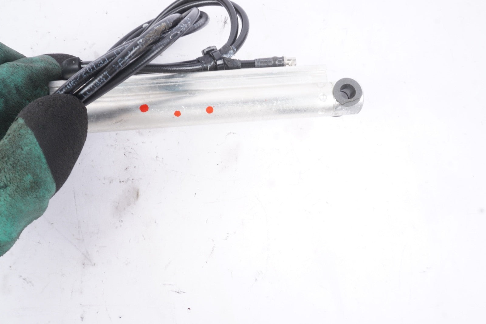 11-17 Mercedes W207 E350 E550 E400 Right Passenger Bow Tension Cylinder 21, 22
