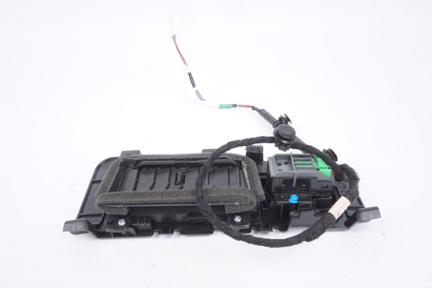 2018-2021 Honda Odyssey RIGHT Center Pillar Door Switch Vent Outlet 32106-thr