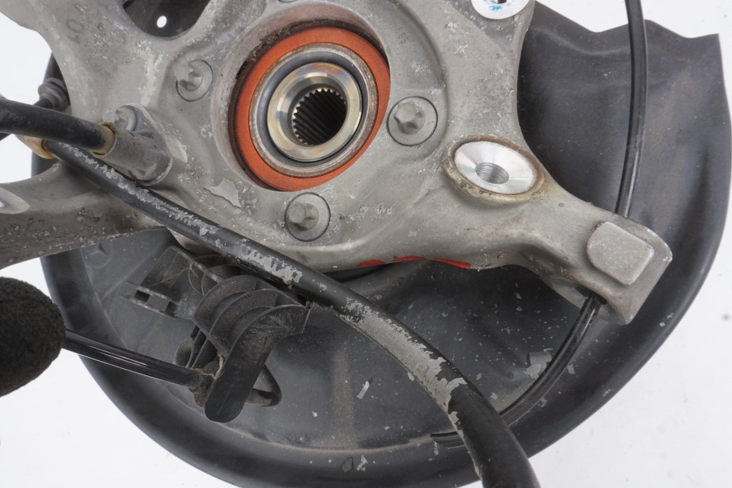 2012 - 2014 Mercedes C250 C350 Rear Left Spindle Knuckle Hub OEM
