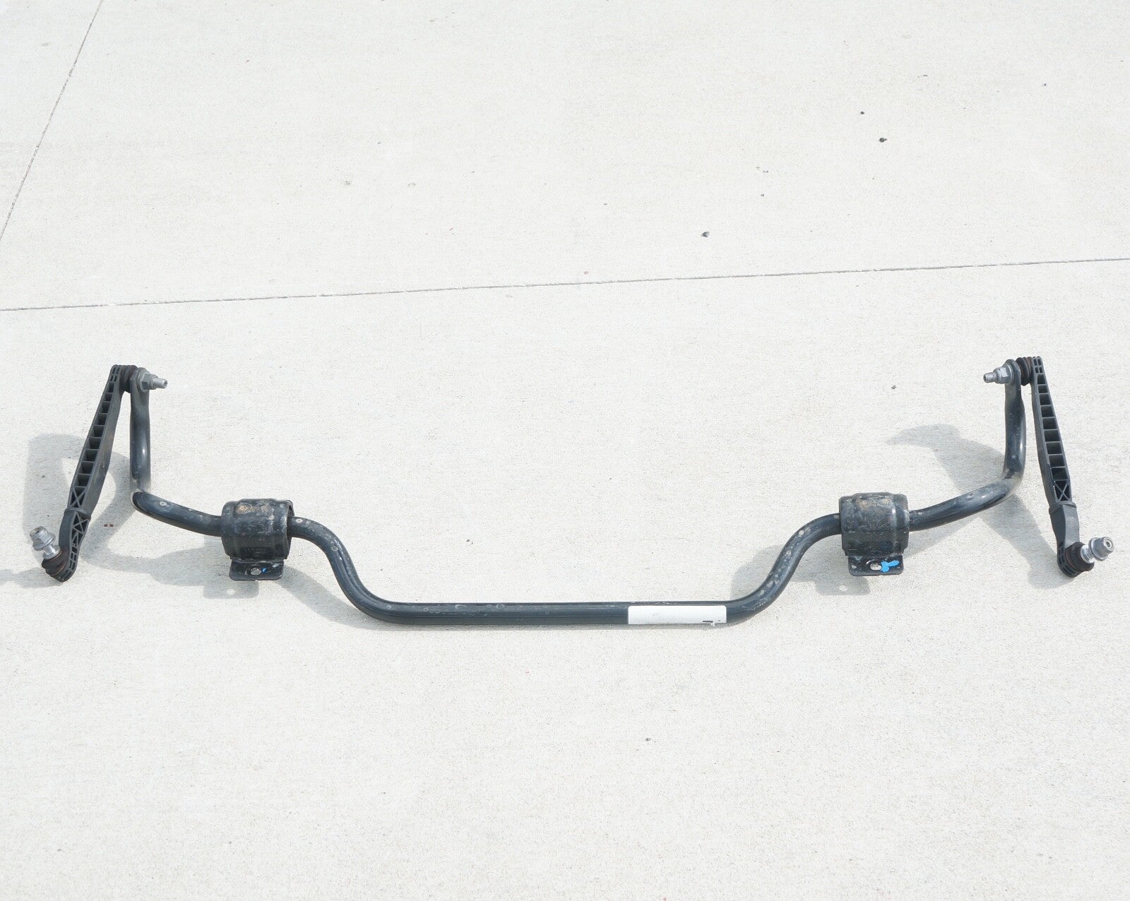 2020 - 2023 CADILLAC CT4 Stabilizer Bar 84143820