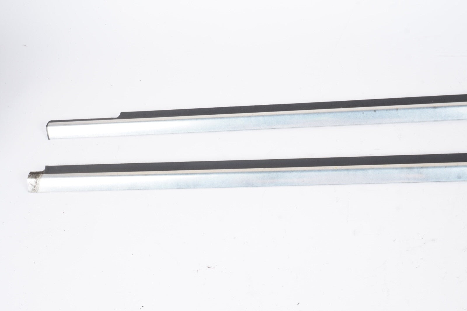 2012 - 2015 MERCEDES C250 C350 COUPE DOOR WINDOW MOLDINGS CHROME TRIM LEFT RIGHT