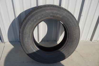 Used 255/70R17 Bridgestone Dueler H/T 684 II 110S - 6/32 - Tire