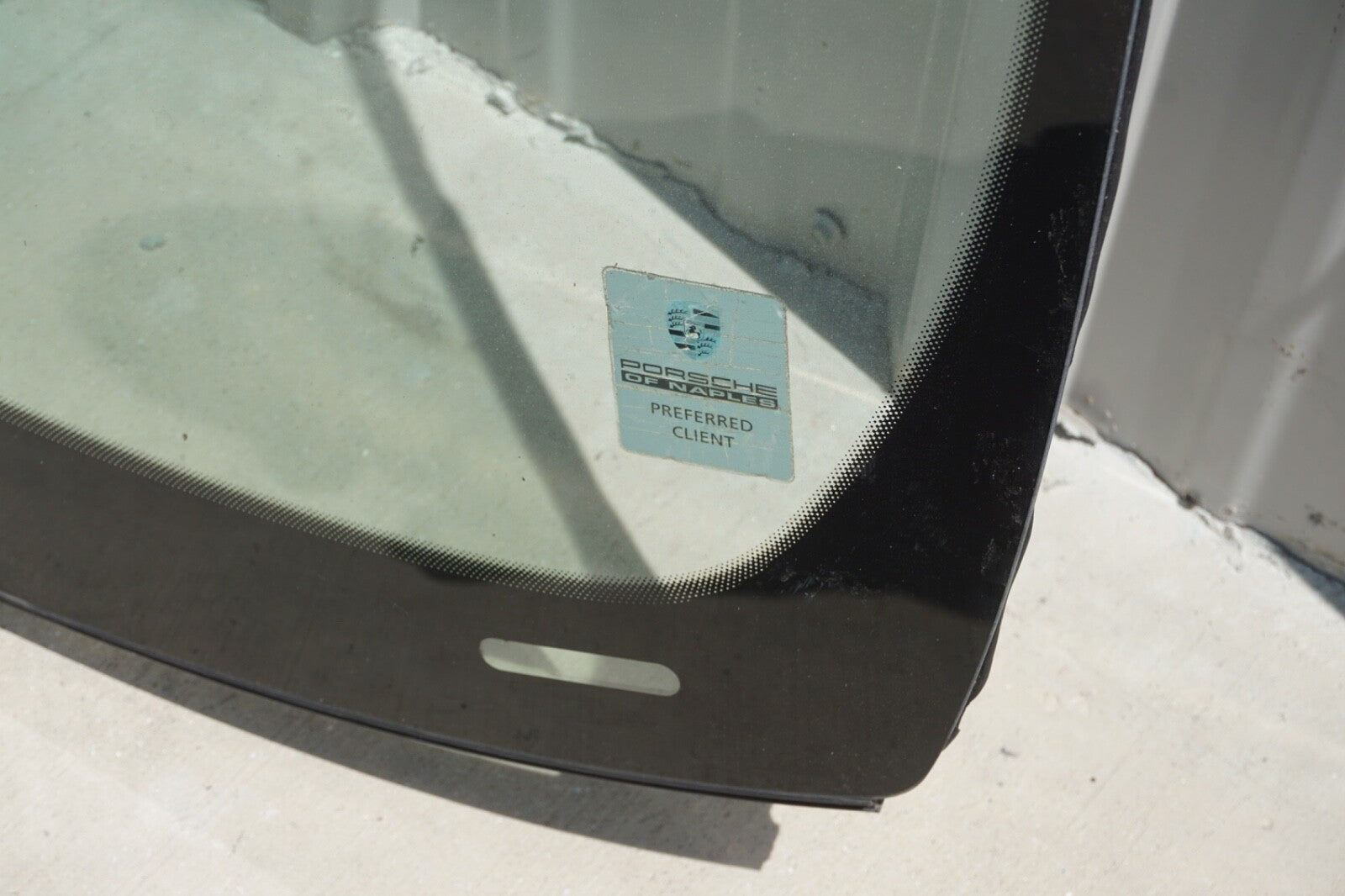 2011 - 2016  Porsche CAYENNE FRONT WINDSHIELD WINDOW GLASS OEM