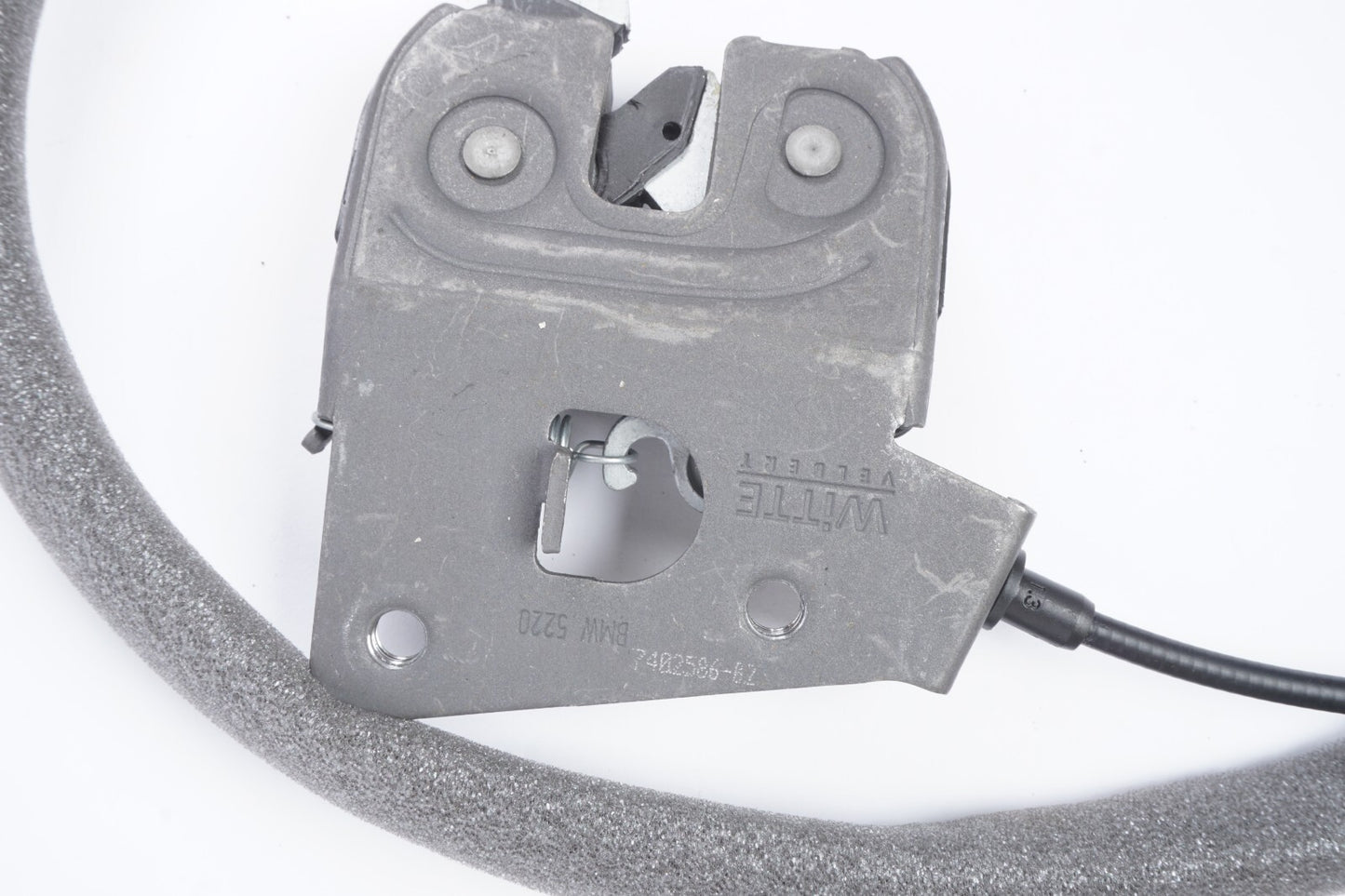 2021 - 2024 BMW 430I G22 Rear Folding Seat Latch Lock OEM