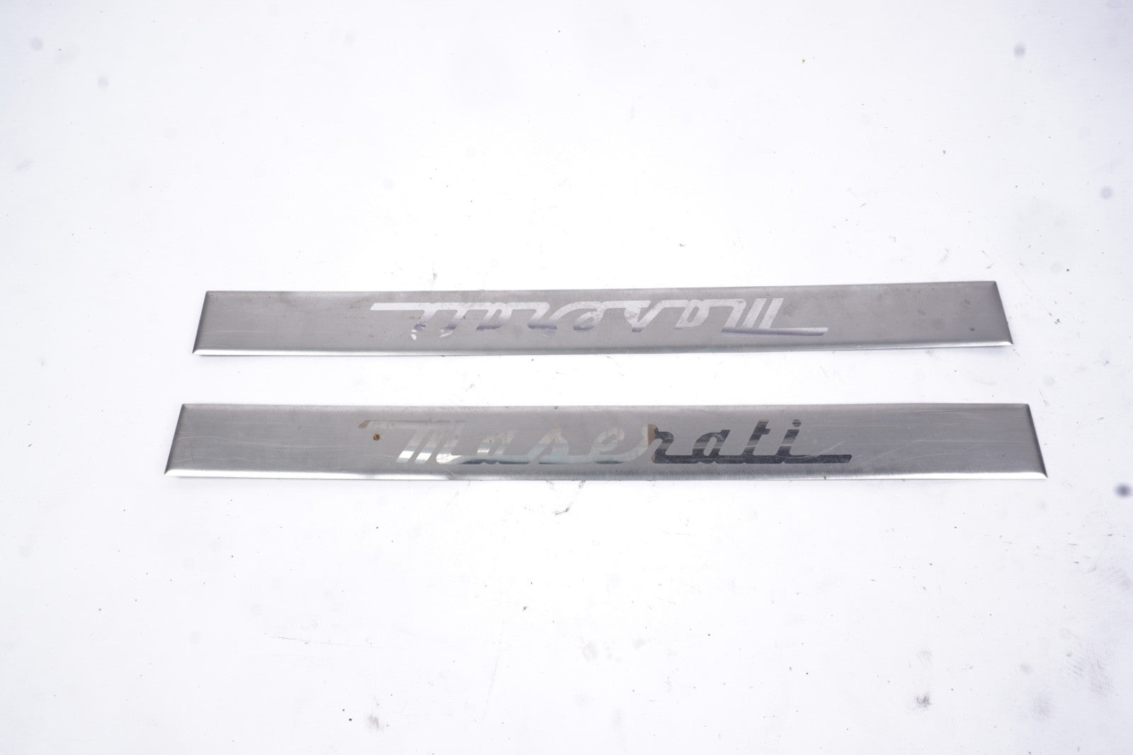 2014-2017 MASERATI GHIBLI LEFT RIGHT FRONT DOOR SILL SCUFF STEP PLATE OEM
