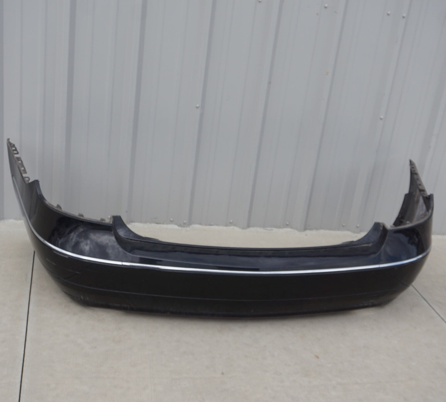 2010 2011 2012 2013 MERCEDES E350 CONVERTIBLE  COUPE REAR BUMPER COVER OEM