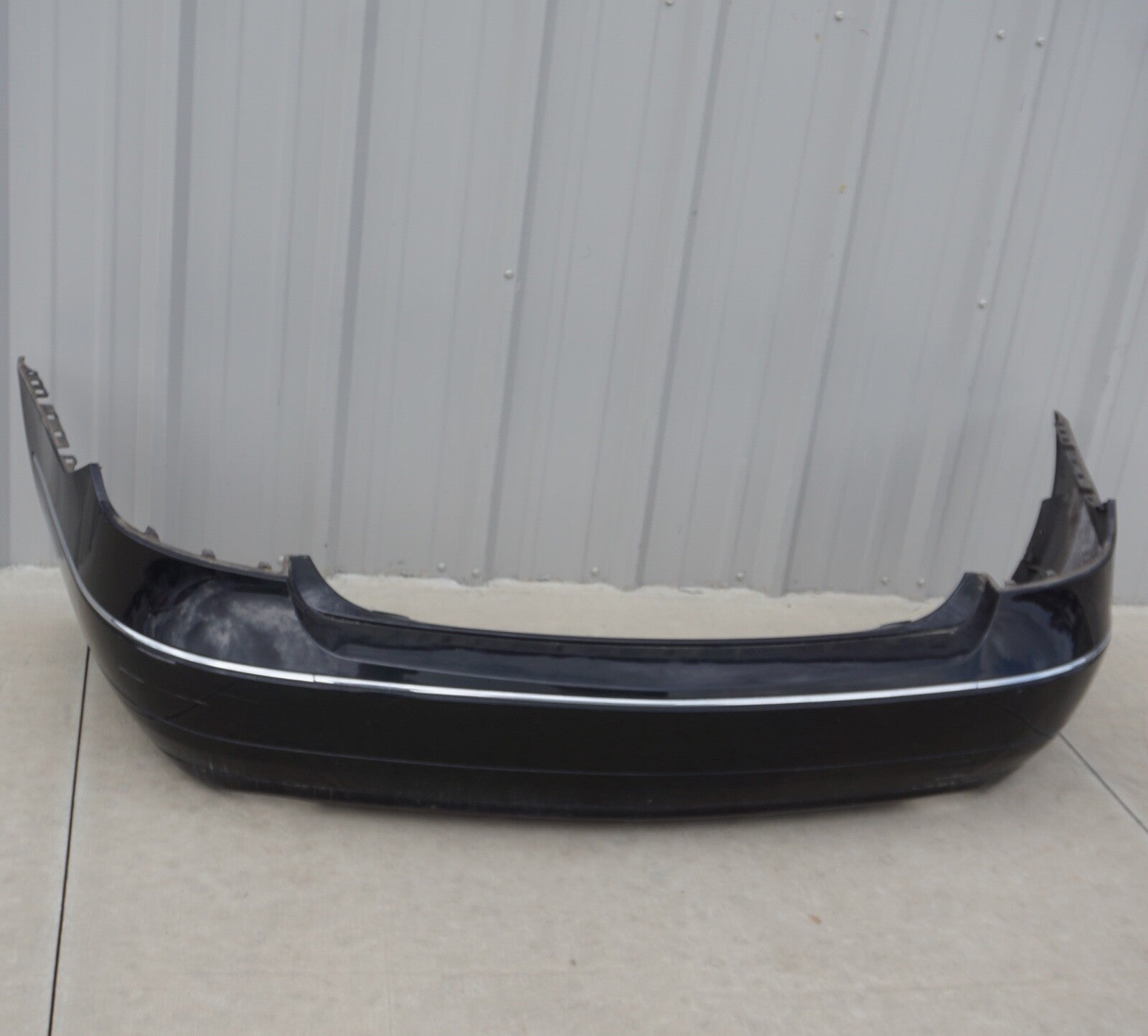 2010 2011 2012 2013 MERCEDES E350 CONVERTIBLE  COUPE REAR BUMPER COVER OEM